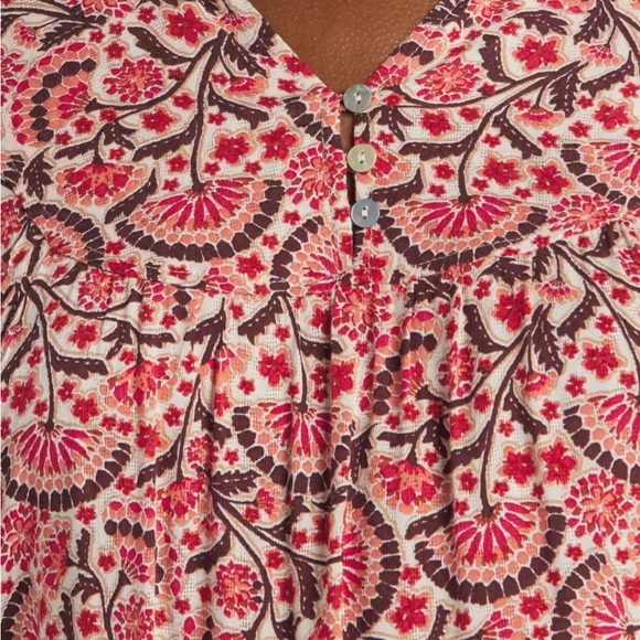 Mason & Belle Floral Blouse V-neck with Rounded Bottom Size Small - Picture 8 of 11